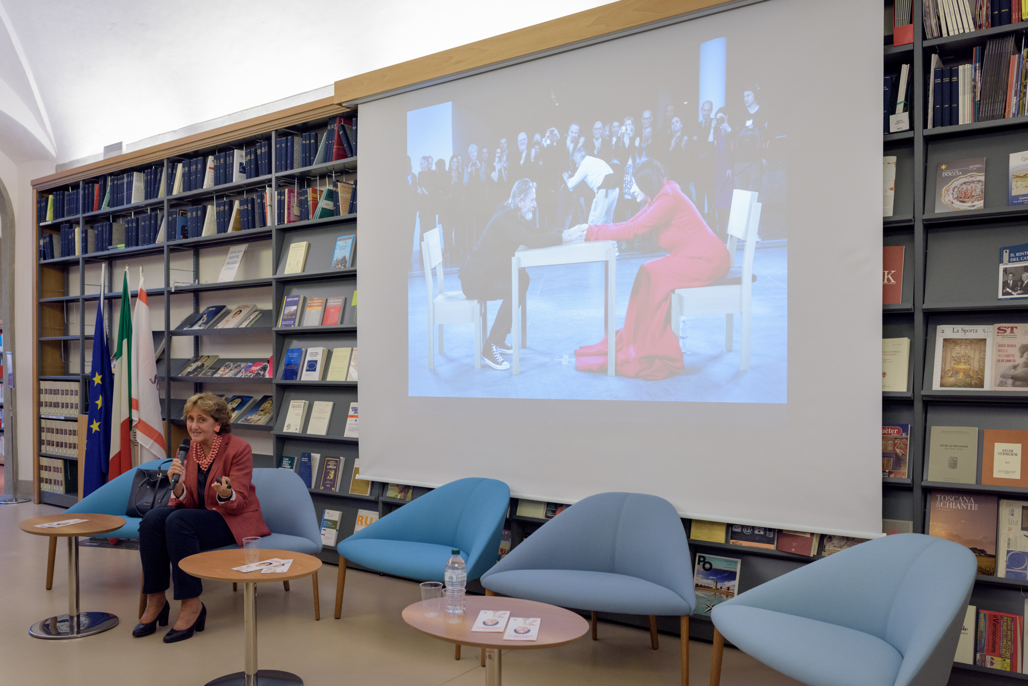 Ludovica Sebregondi illustra la mostra Marina Abramovic. The cleaner alla Biblioteca della Toscana Pietro Leopoldo