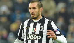 Immagine - Vittime Heysel: Gonfalone d'argento, Giorgio Chiellini alla cerimonia