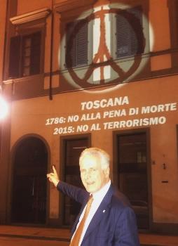 Immagine - Consiglio: no a pena di morte e terrorismo, palazzo Panciatichi si illumina