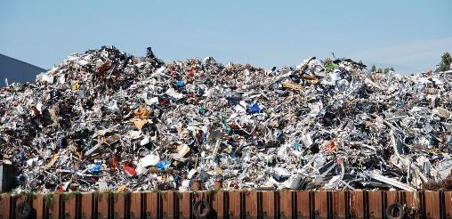 Immagine - Discarica di rifiuti