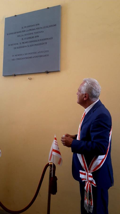 Immagine - Il presidente Eugenio Gianni alla cerimonia nel cinquantesimo anniversario dell'istituzione della Regione