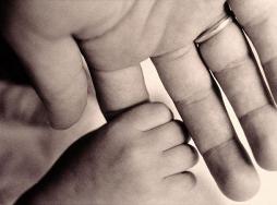 Immagine - Affidamento minori: Istituto degli Innocenti, sistema regionale ben regolamentato